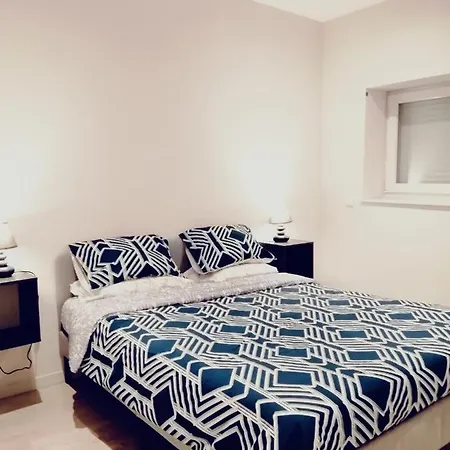 Апартаменты Opo Downtown - Cozy @oporto Center Порту